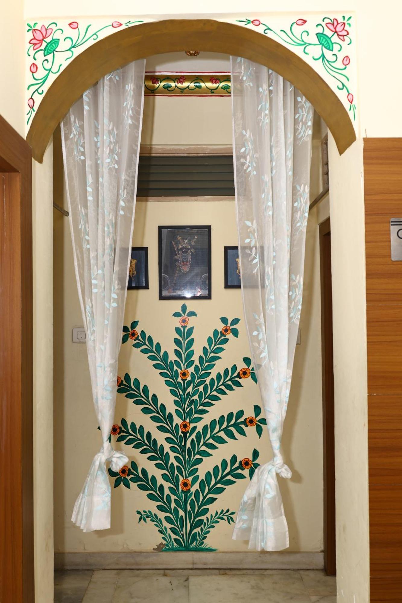 Hotel Suncity By Sharnam Nāthdwāra المظهر الخارجي الصورة